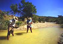 Goldw�scher in Diamantina